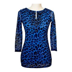 International Concepts Size Small 1/4 sleeve top, beads in front at neckline